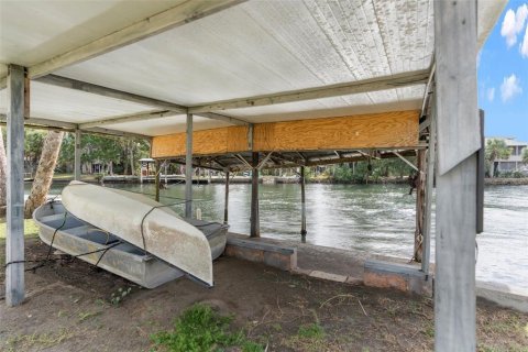 Купить виллу или дом в Вики Вачи, Флорида 13 комнат, 115.57м2, № 1025422 - фото 19