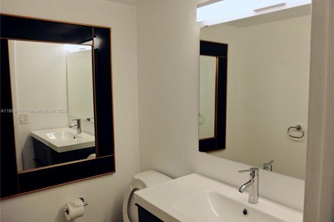 Copropriété à louer à North Miami, Floride: 1 chambre, 85.47 m2 № 1878618 - photo 10