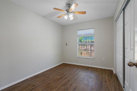 House in Tampa, Florida 3 bedrooms, 97.55 sq.m. № 1768091 - photo 10