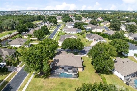 Villa ou maison à vendre à Kissimmee, Floride: 5 chambres, 203.36 m2 № 2398720 - photo 9