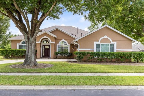 Villa ou maison à vendre à Kissimmee, Floride: 5 chambres, 203.36 m2 № 2398720 - photo 2