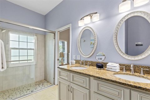 Villa ou maison à vendre à Kissimmee, Floride: 5 chambres, 203.36 m2 № 2398720 - photo 17