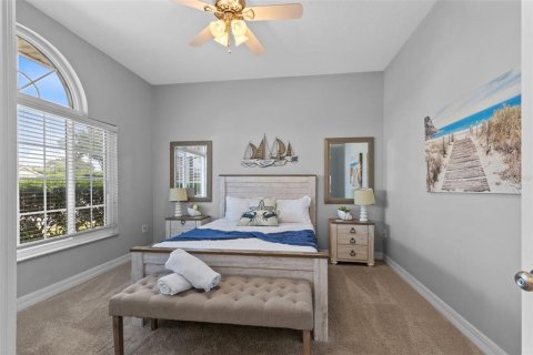 Villa ou maison à vendre à Kissimmee, Floride: 5 chambres, 203.36 m2 № 2398720 - photo 11