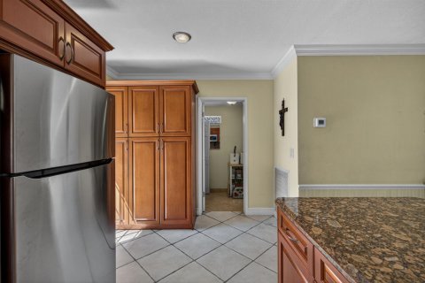 Casa en venta en Oakland Park, Florida, 3 dormitorios, 90.49 m2 № 2146175 - foto 17