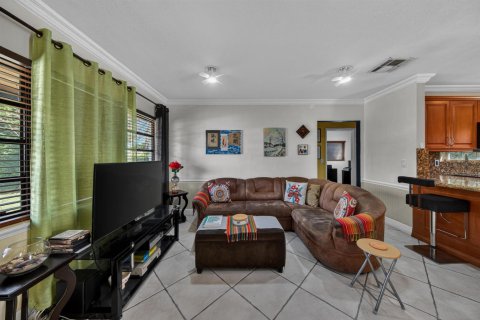 Casa en venta en Oakland Park, Florida, 3 dormitorios, 90.49 m2 № 2146175 - foto 3