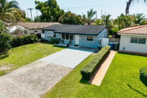 Casa en Oakland Park, Florida 3 dormitorios, 90.49 m2 № 2146175