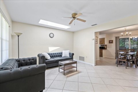 Villa ou maison à vendre à Alachua, Floride: 3 chambres, 115.01 m2 № 1107112 - photo 2
