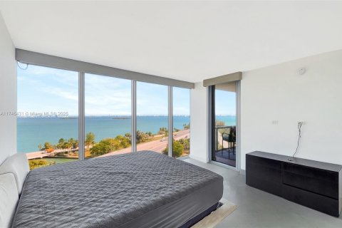 Condominio en venta en Miami, Florida, 2 dormitorios, 173.73 m2 № 1707740 - foto 21