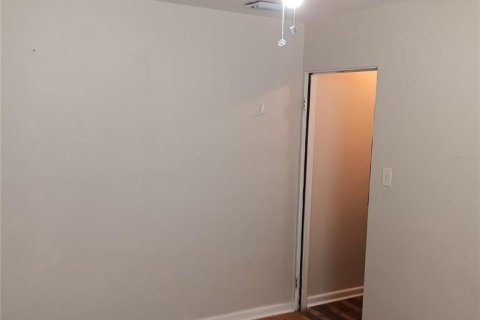 Villa ou maison à louer à Titusville, Floride: 3 chambres, 111.48 m2 № 2394180 - photo 6