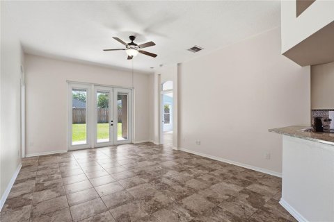 House in Lutz, Florida 4 bedrooms, 174.75 sq.m. № 2238594 - photo 6