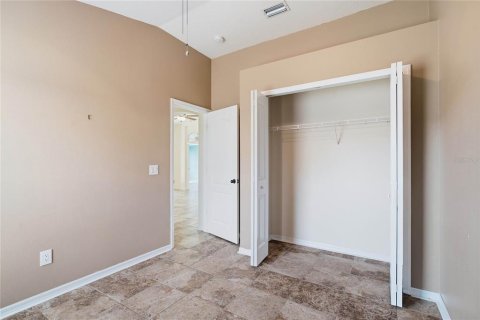 House in Lutz, Florida 4 bedrooms, 174.75 sq.m. № 2238594 - photo 28