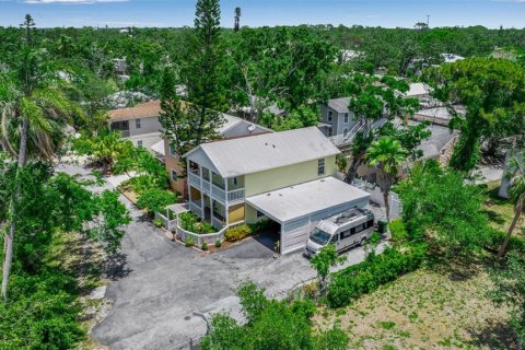 Casa en alquiler en Sarasota, Florida, 2 dormitorios, 138.98 m2 № 1826757 - foto 2