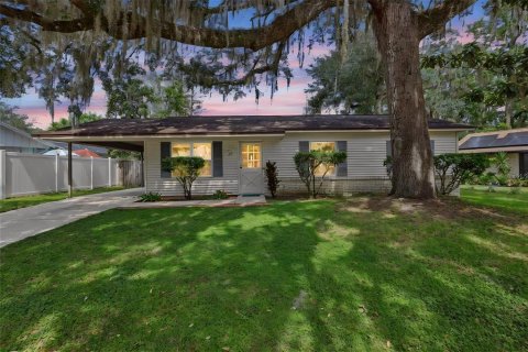 House in Winter Springs, Florida 3 bedrooms, 89.19 sq.m. № 2396187