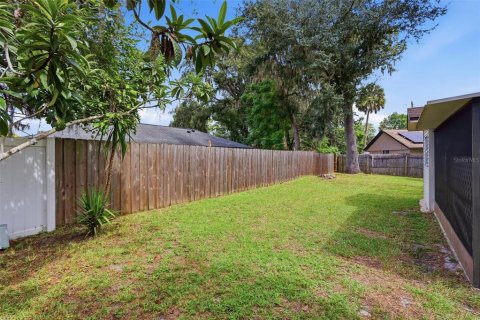 House in Winter Springs, Florida 3 bedrooms, 89.19 sq.m. № 2396187 - photo 28