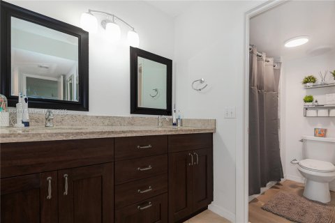 Condominio en venta en Weston, Florida, 2 dormitorios, 114.36 m2 № 1929857 - foto 19