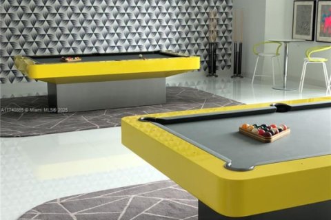 Condo in Miami, Florida, 3 bedrooms № 1988420 - photo 8