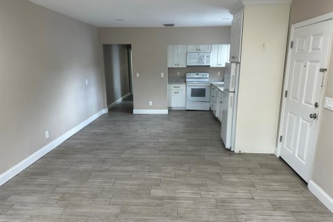 Apartment in Riviera Beach, Florida 1 bedroom, 36.42 sq.m. № 2169949 - photo 7