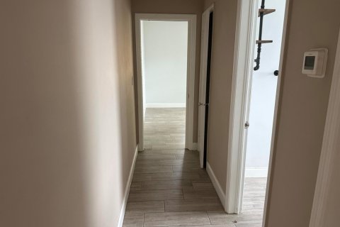 Apartment in Riviera Beach, Florida 1 bedroom, 36.42 sq.m. № 2169949 - photo 12