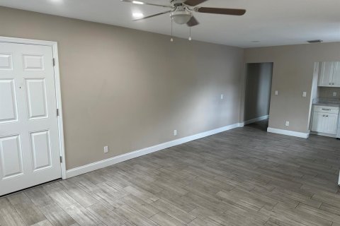Apartment in Riviera Beach, Florida 1 bedroom, 36.42 sq.m. № 2169949 - photo 6
