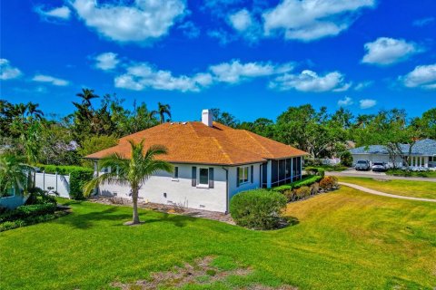 House in Bradenton, Florida 3 bedrooms, 244.61 sq.m. № 1733324 - photo 9