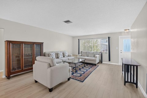Villa ou maison à Boynton Beach, Floride 2 chambres, 132.66 m2 № 2087107