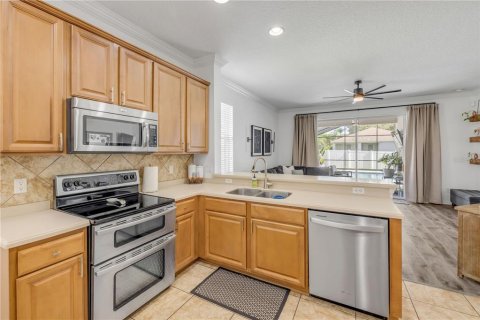 House in STONEYBROOK HILLS in Mount Dora, Florida 3 bedrooms, 147.53 sq.m. № 1801500 - photo 23