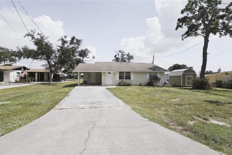House in Englewood, Florida 2 bedrooms, 88.91 sq.m. № 2219022