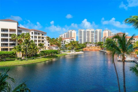 Condominio en venta en Key Biscayne, Florida, 3 dormitorios, 201.97 m2 № 1979683 - foto 20