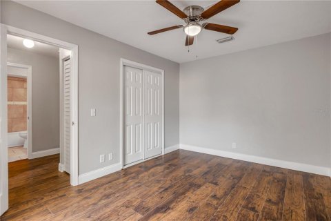 Townhouse in Port Orange, Florida 2 bedrooms, 108.14 sq.m. № 1657256 - photo 17
