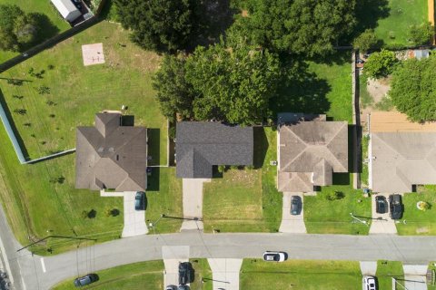 Casa en venta en Kissimmee, Florida, 4 dormitorios, 130.99 m2 № 1782929 - foto 29