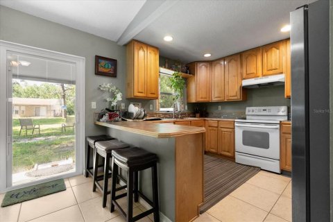 Casa en venta en Kissimmee, Florida, 4 dormitorios, 130.99 m2 № 1782929 - foto 7