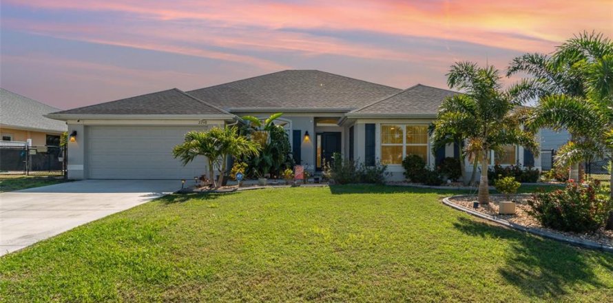 Casa en Punta Gorda, Florida 4 dormitorios, 277.13 m2 № 1642703