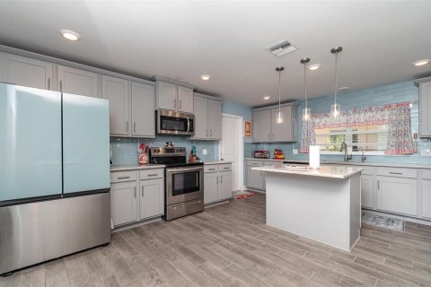 Casa en venta en Punta Gorda, Florida, 4 dormitorios, 277.13 m2 № 1642703 - foto 21