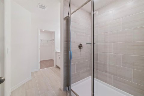 Casa en venta en Haines City, Florida, 5 dormitorios, 237.83 m2 № 1876908 - foto 11