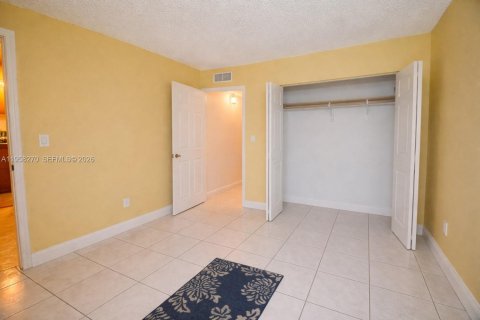 Copropriété à louer à Miami, Floride: 2 chambres, 77.85 m2 № 2020703 - photo 22
