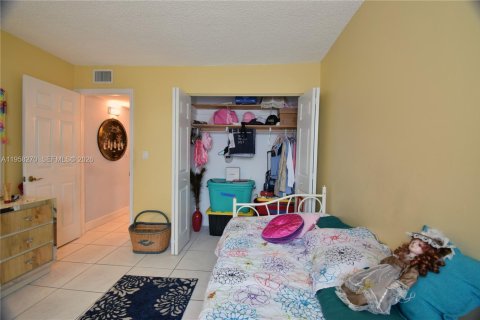 Copropriété à louer à Miami, Floride: 2 chambres, 77.85 m2 № 2020703 - photo 23