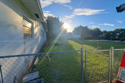 Villa ou maison à vendre à Homestead, Floride: 4 chambres, 206.43 m2 № 1872198 - photo 3