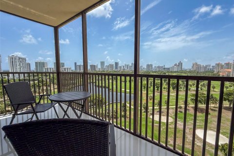 Copropriété à vendre à Aventura, Floride: 2 chambres, 107.49 m2 № 1934993 - photo 21