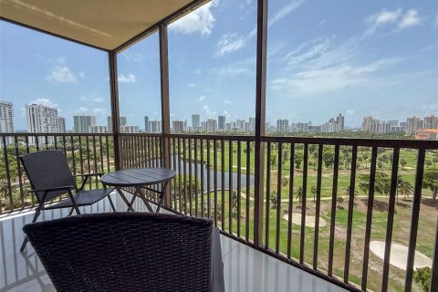 Copropriété à vendre à Aventura, Floride: 2 chambres, 107.49 m2 № 1934993 - photo 23