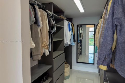 Copropriété à vendre à Aventura, Floride: 2 chambres, 107.49 m2 № 1934993 - photo 16