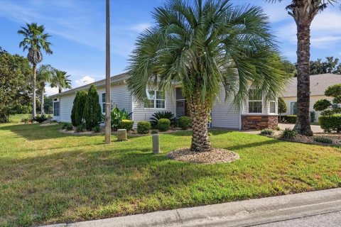 House in Polk City, Florida 3 bedrooms, 140.65 sq.m. № 2341562 - photo 5