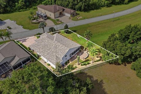 House in Polk City, Florida 3 bedrooms, 140.65 sq.m. № 2341562 - photo 11