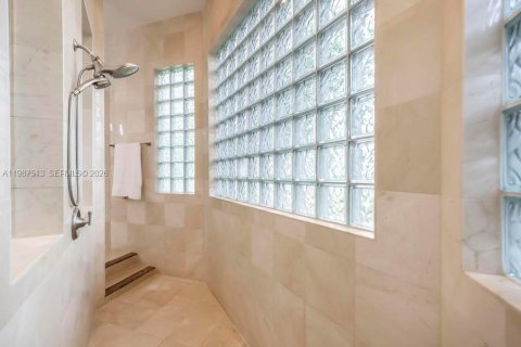 Casa en venta en Davie, Florida, 6 dormitorios, 408.31 m2 № 2055983 - foto 28