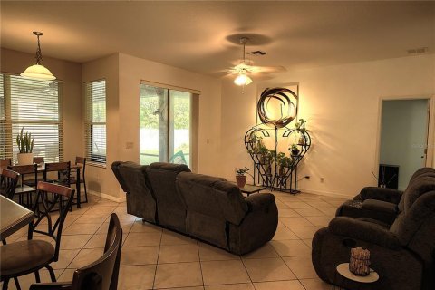 Casa en venta en Winter Haven, Florida, 4 dormitorios, 233.46 m2 № 1516080 - foto 9