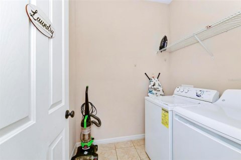 Villa ou maison à louer à Kissimmee, Floride: 4 chambres, 183.76 m2 № 2362691 - photo 30