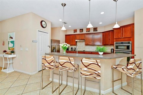 Villa ou maison à louer à Kissimmee, Floride: 4 chambres, 183.76 m2 № 2362691 - photo 18