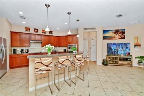 Villa ou maison à louer à Kissimmee, Floride: 4 chambres, 183.76 m2 № 2362691 - photo 17