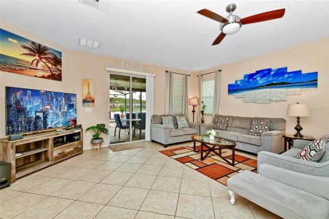 Villa ou maison à louer à Kissimmee, Floride: 4 chambres, 183.76 m2 № 2362691 - photo 12