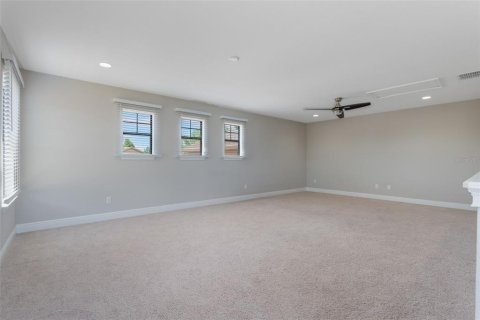 House in Orlando, Florida 3 bedrooms, 237.46 sq.m. № 1718546 - photo 26