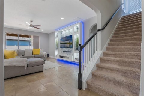 House in Orlando, Florida 3 bedrooms, 237.46 sq.m. № 1718546 - photo 10